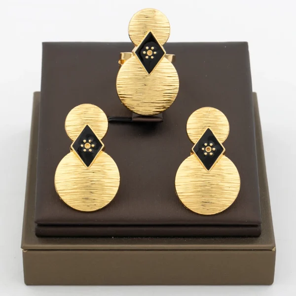 Ensemble de bijoux en cuivre, plaqué or 18 carats pour femmes, avec boucles d'oreilles à clip et bague – Image 6
