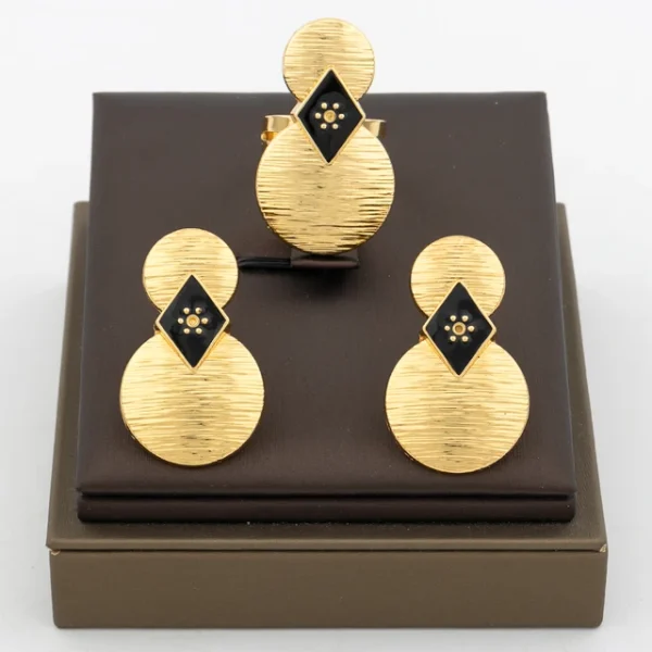 Ensemble de bijoux en cuivre, plaqué or 18 carats pour femmes, avec boucles d'oreilles à clip et bague – Image 13