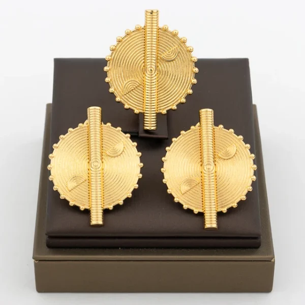 Ensemble de bijoux en cuivre, plaqué or 18 carats pour femmes, avec boucles d'oreilles à clip et bague – Image 7